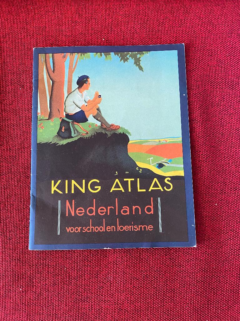 King Atlas Nederland., Overige atlassen, 2000 tot heden, Ophalen of Verzenden, Zo goed als nieuw