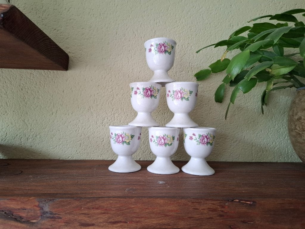 Prachtige vintage eierdopjes, Ophalen of Verzenden, Wit, Steen/keramiek, Gebruikt