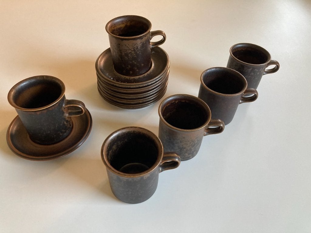 6 Arabia koffiekopjes met schotel, Huis en Inrichting, Keuken | Servies, Ophalen, Overige materialen, Arabia, Vintage