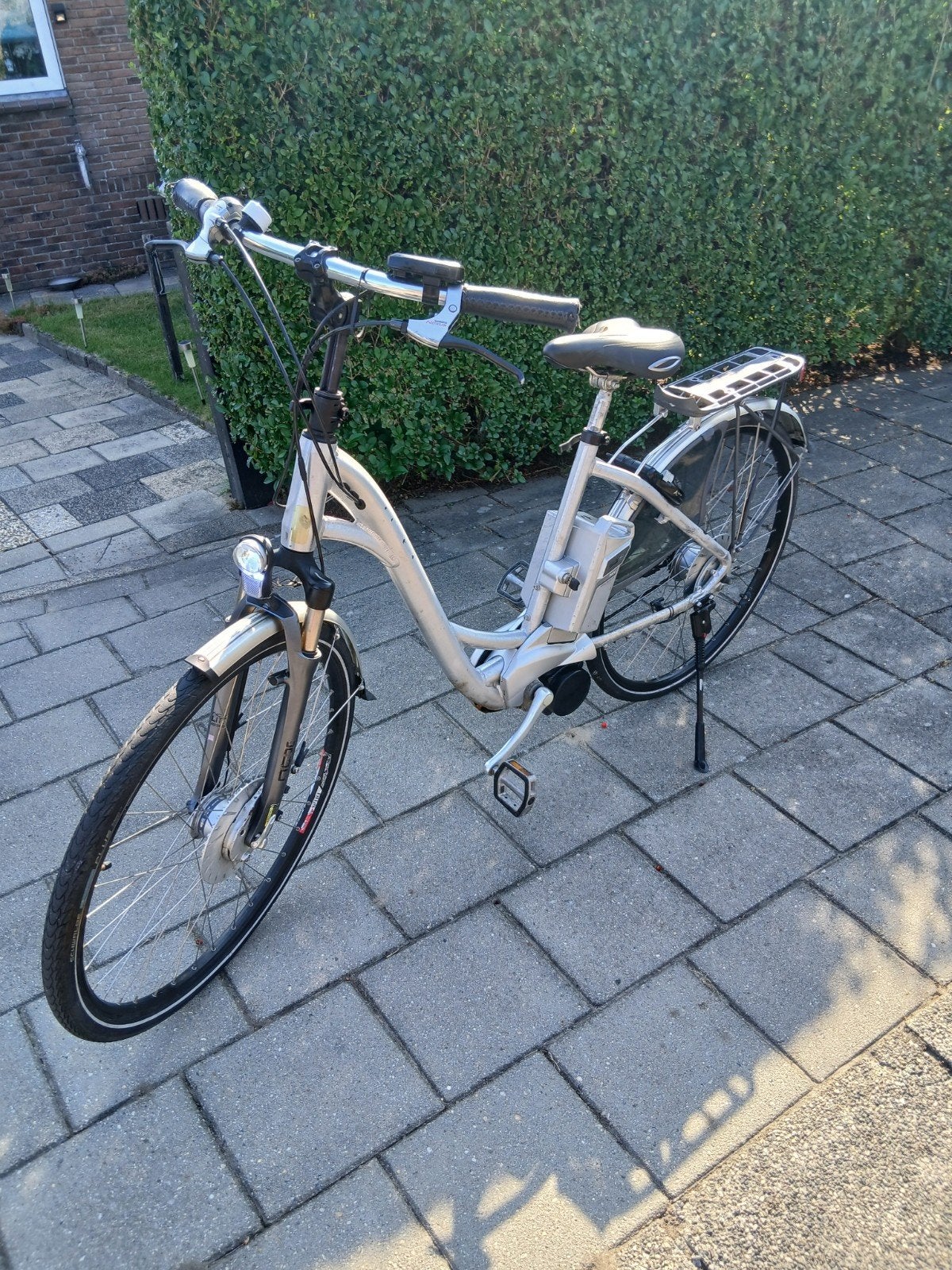 nette flyer elec"stads/tourfiets rijklaar., Fietsen en Brommers, Fietsen | Dames | Damesfietsen, Ophalen, Overige merken, Versnellingen