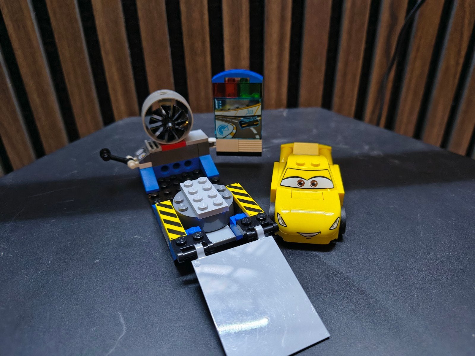 Lego Juniors 10731 Cruz Ramirez Race Simulator, Overige thema's, Lego, Compleet, Ophalen of Verzenden