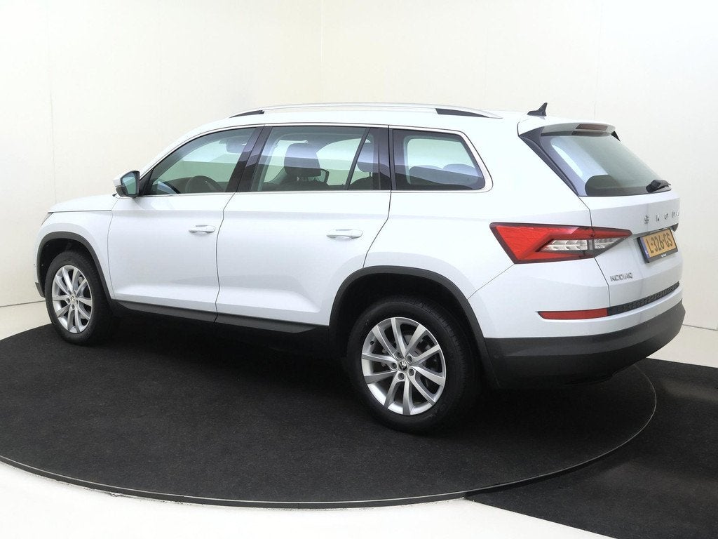 Skoda Kodiaq 1.5 TSI DSG Business Edition Plus 150PK | Navig, Auto's, Skoda, 4 cilinders, 150 pk, Wit, Origineel Nederlands