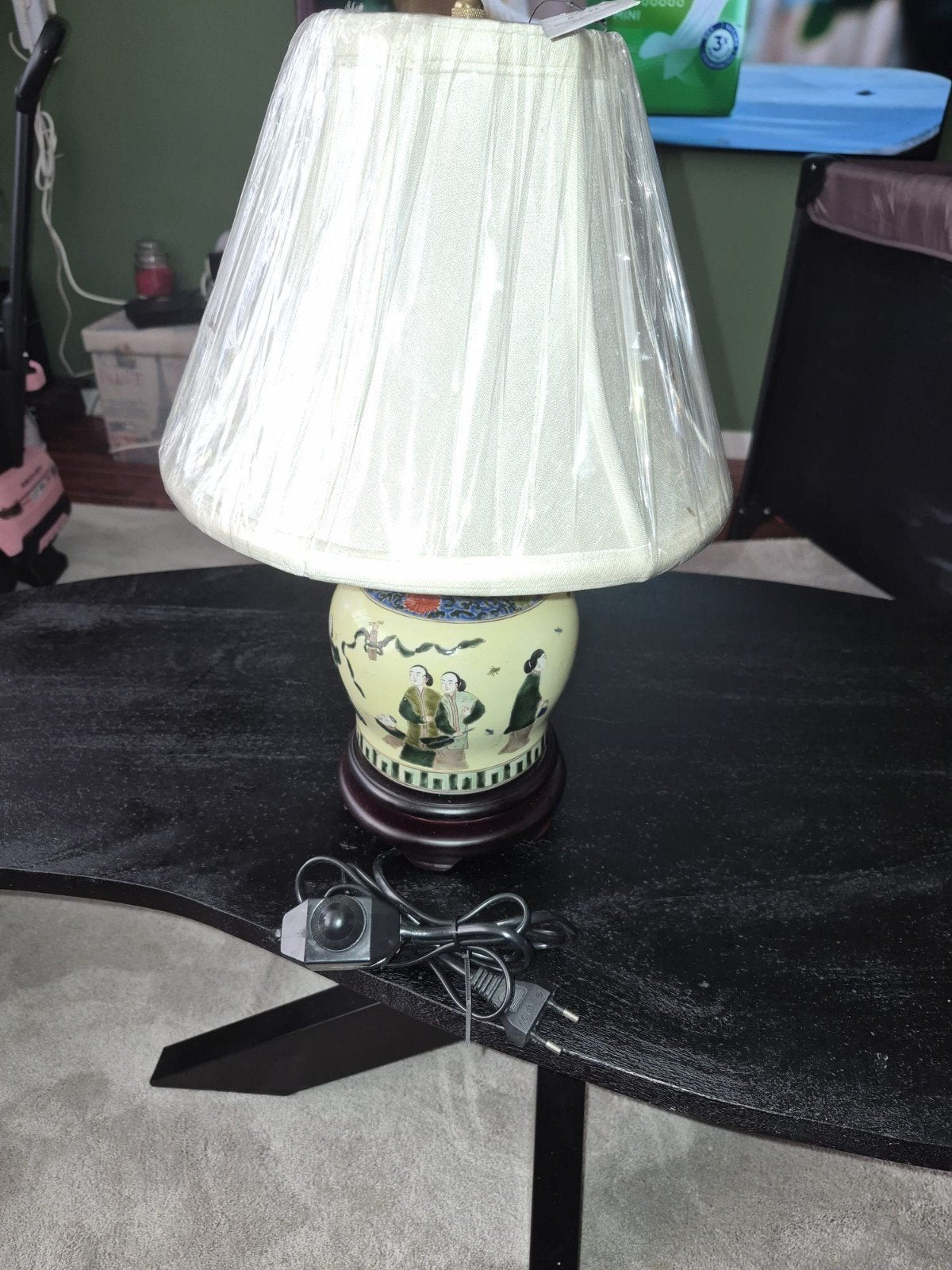 Chinese porseleinen lamp, Ophalen