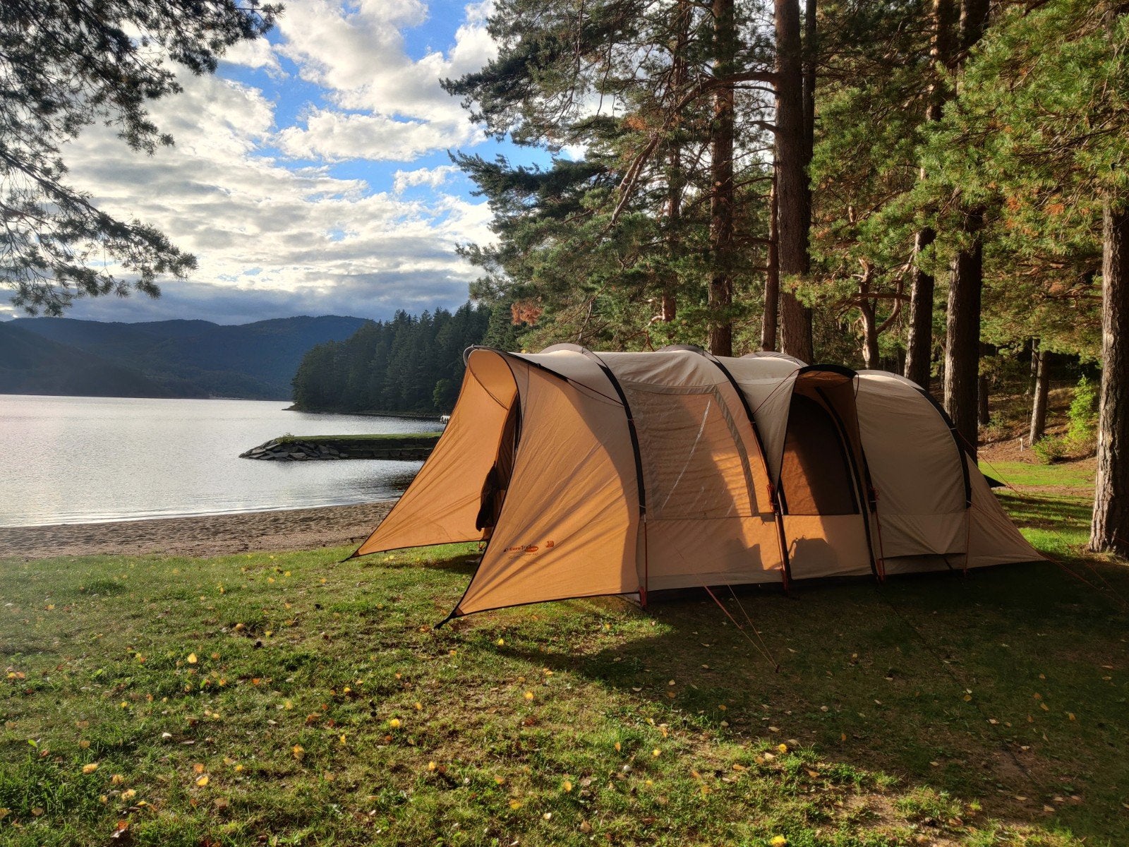 Yellowstone 330 BTC RS 4 persoons tent, Caravans en Kamperen, Tenten, Ophalen, Gebruikt, Tot en met 2