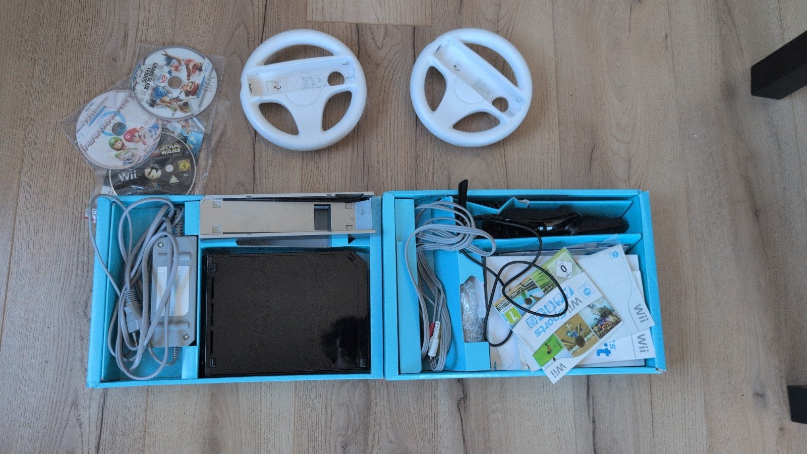 Nintendo Wii Zwart (GameCube compatibel) in verpakking, Ophalen of Verzenden, Gebruikt, Met 1 controller, Met games