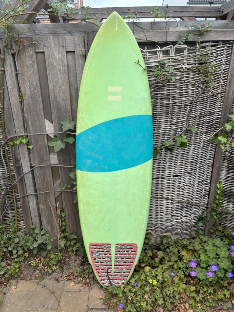 Golfsurfboard 6’2” 38,8 L Indio Rancho, Watersport en Boten, Golfsurfen, Ophalen, Gebruikt, Overige typen, Met vinnen