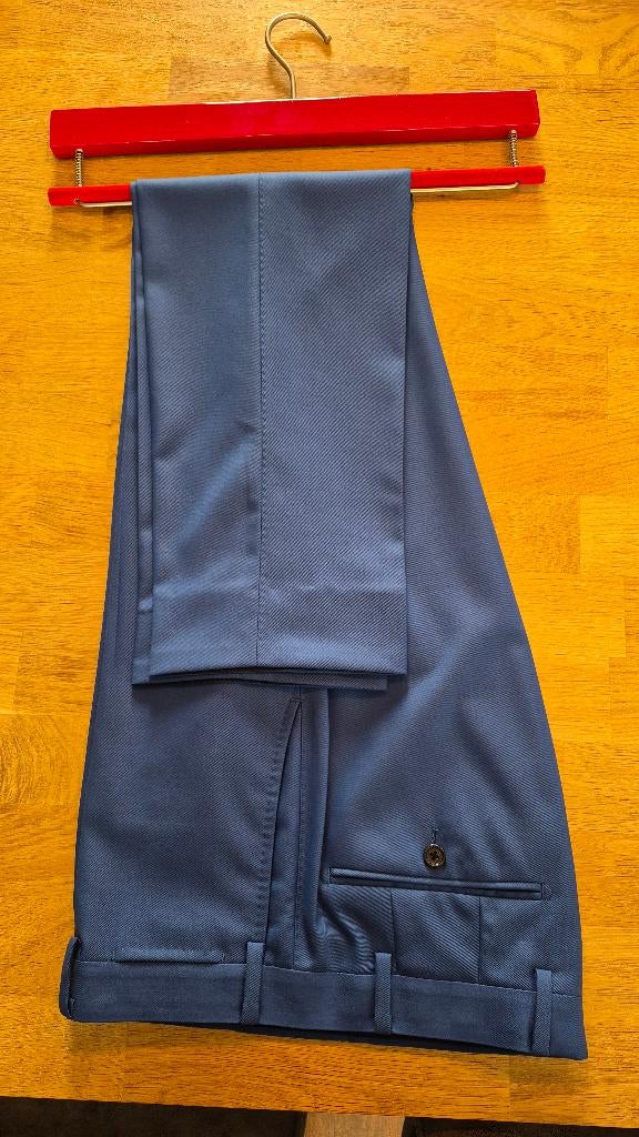 Nieuwe Suitsupply lichtblauwe pantalon/broek, maat 46 (S), Kleding | Heren, Broeken en Pantalons, Ophalen, Blauw, Nieuw, Maat 46 (S) of kleiner