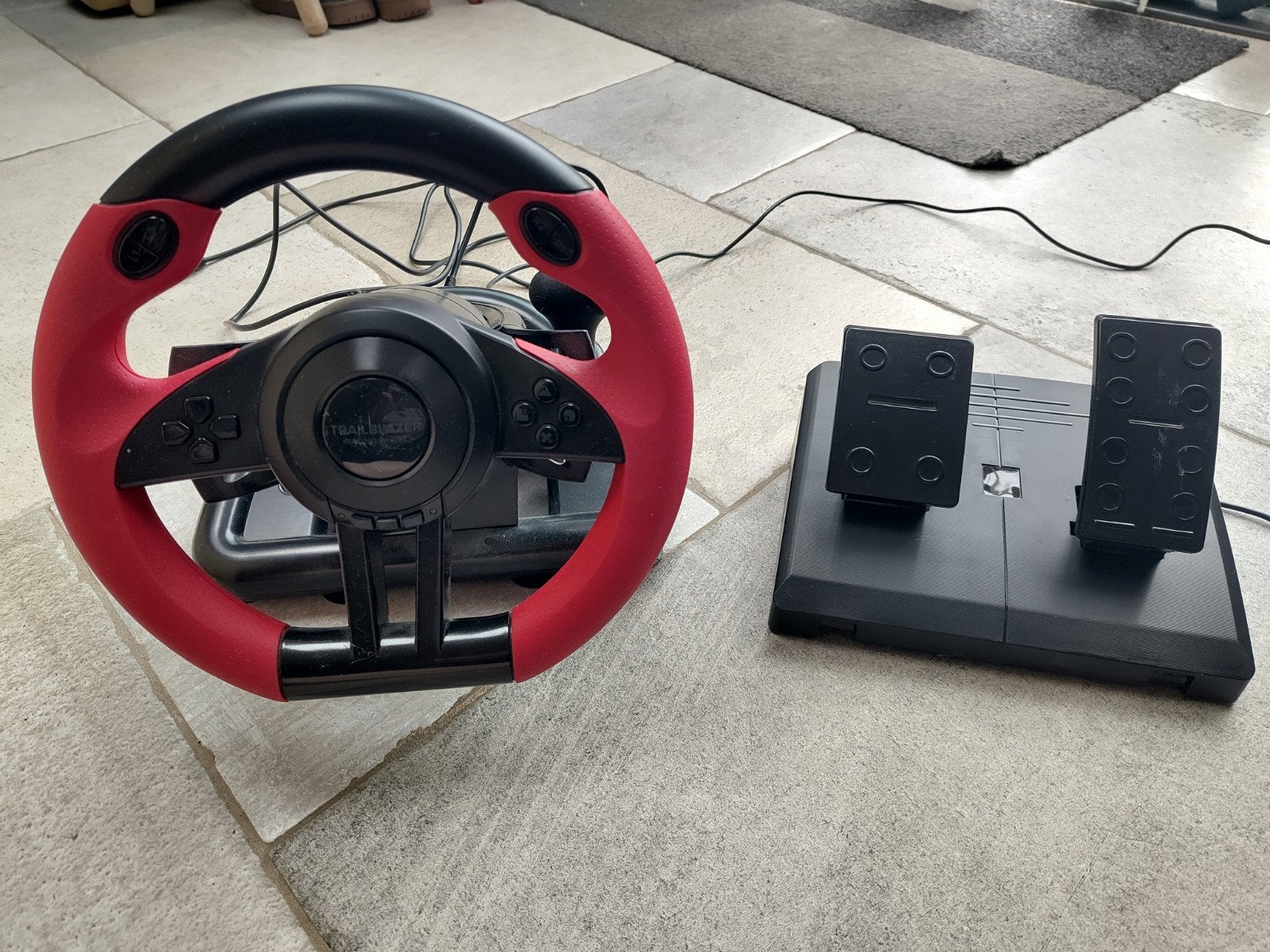 Racestuur met pedalen voor PC en PlayStation, Racestuur, Zo goed als nieuw, PC, Ophalen
