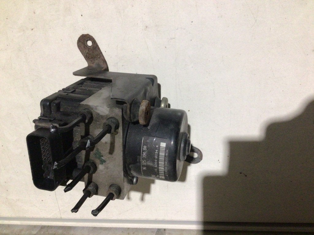 ABS POMP PEUGEOT 206, Auto-onderdelen, Niet ingevuld, Gebruikt, Niet ingevuld, Ophalen of Verzenden