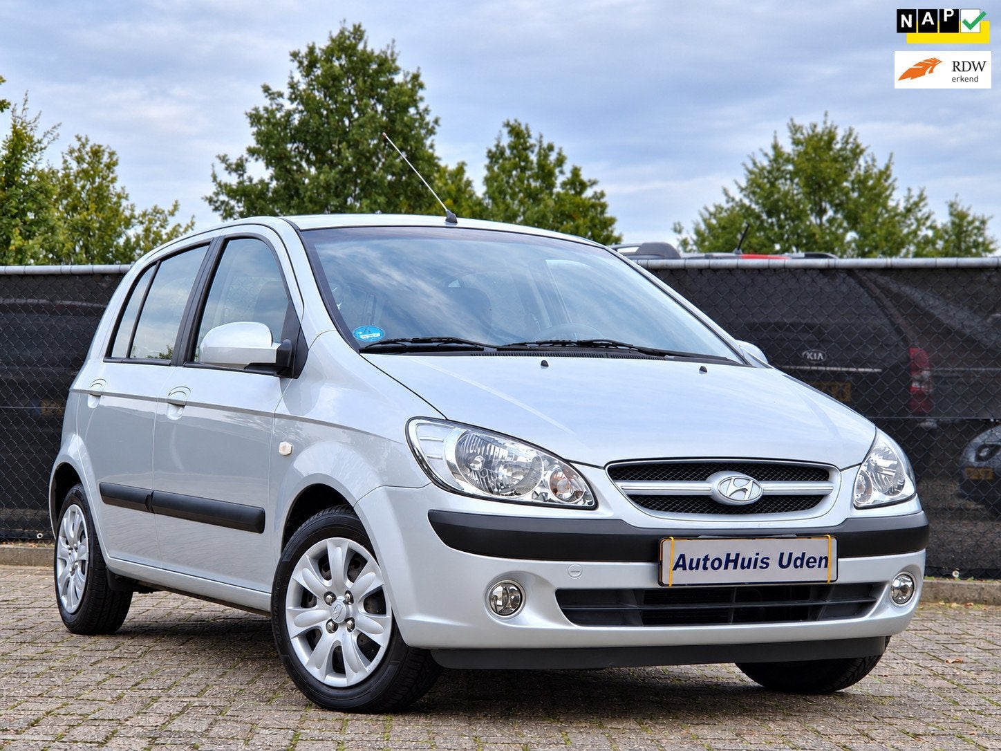 Hyundai Getz 1.4i Active Joy 5dr Airco Trekhaak 96 000dkm!, Auto's, Voorwielaandrijving, Zwart, 4 cilinders, Origineel Nederlands