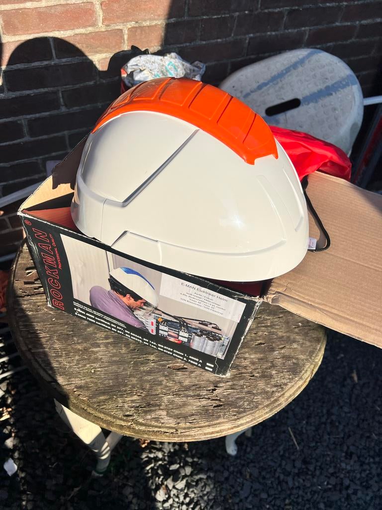 ROCKMAN E-MAN Elektriker Helm - Nieuw in doos, Ophalen of Verzenden, Met vizier, Nieuw