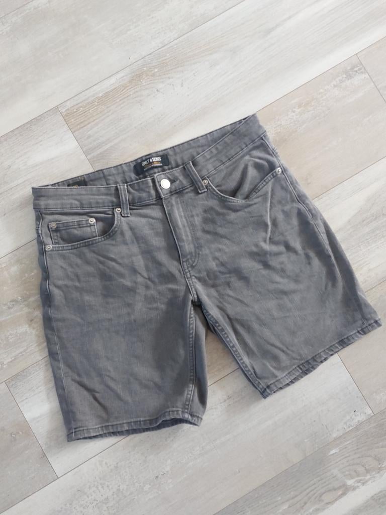 Only&sons onsweft Grijze korte broek short mt L man, Kleding | Heren, Broeken en Pantalons, Maat 52/54 (L), Ophalen of Verzenden