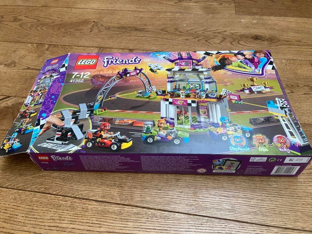 Lego Friends racebaan 41352, Kinderen en Baby's, Speelgoed | Duplo en Lego, Ophalen of Verzenden