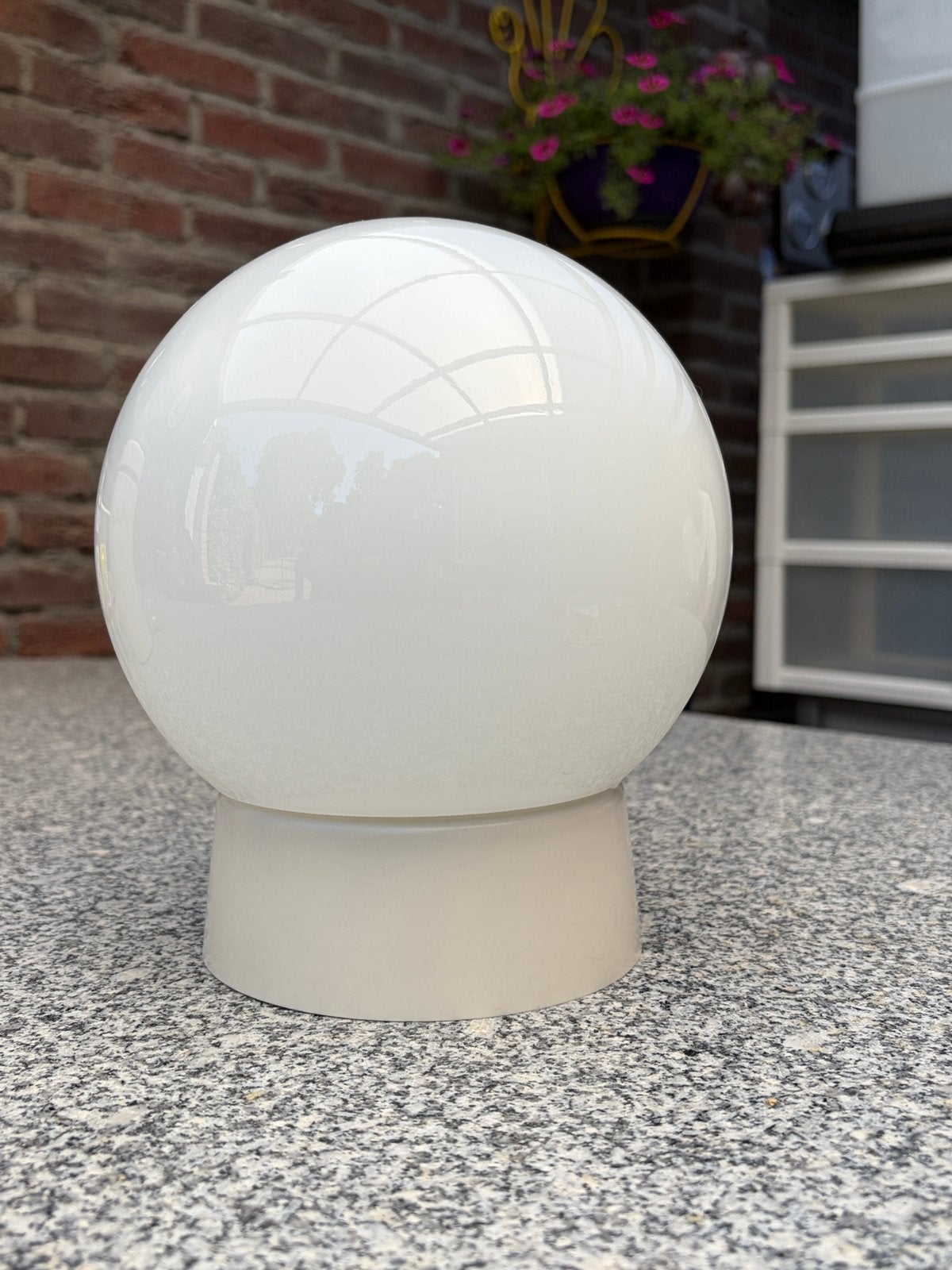NIKO glazen bol plafondlamp, Ophalen, Zo goed als nieuw