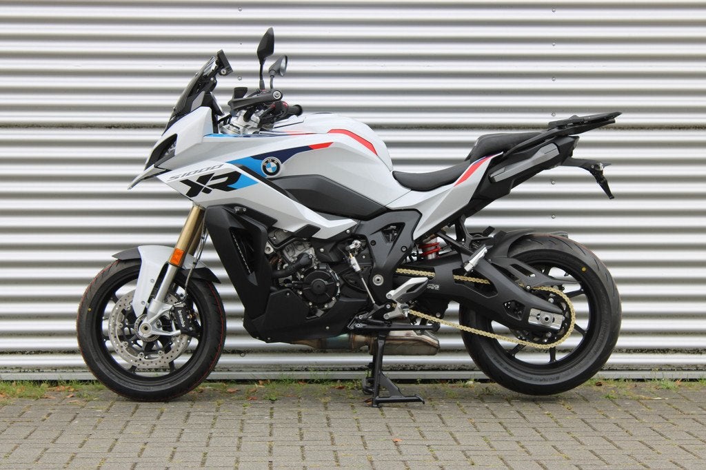 BMW S 1000 XR |M Pakket |Touring & Dynamic pakket (bj 2026), Verkoop.motorrad@oostland-enschede.nl, Handvatverwarming, Spaansland 10
7543BG  ENSCHEDE, NL