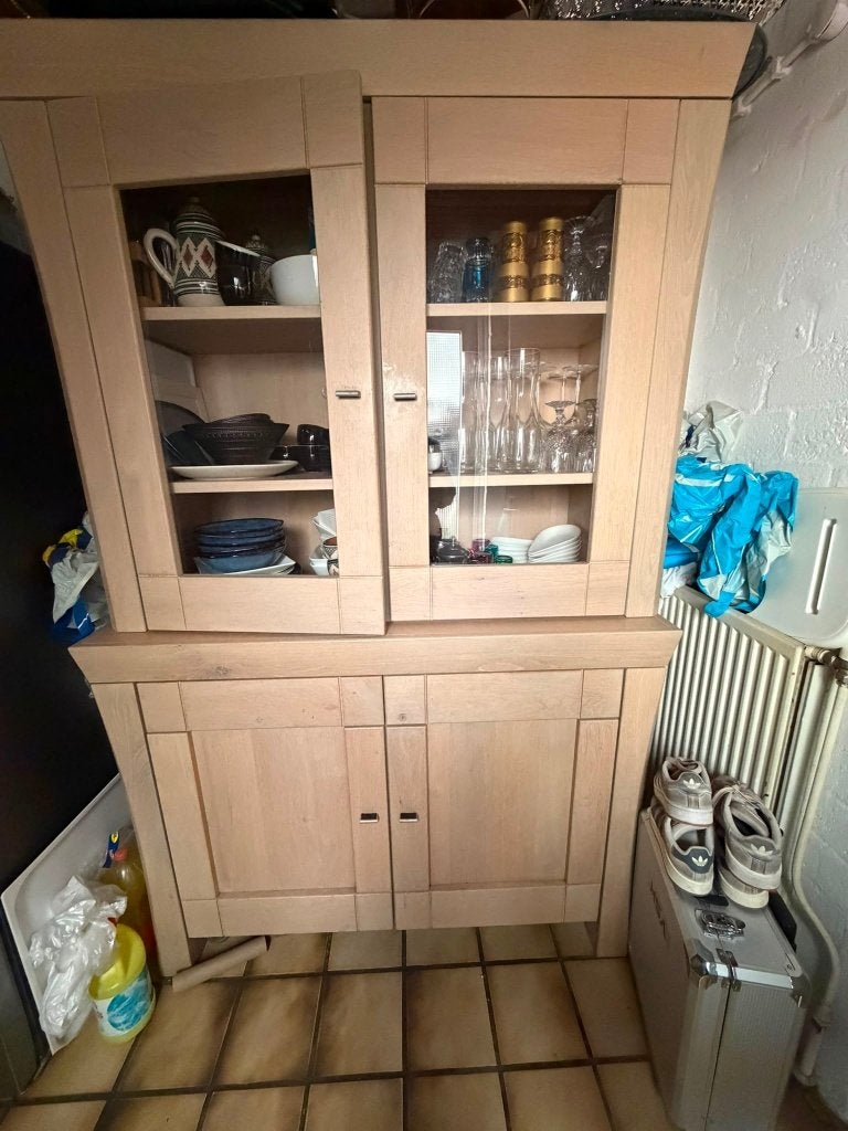 Kast gratis af te halen, Antiek en Kunst, Antiek | Meubels | Kasten, Ophalen