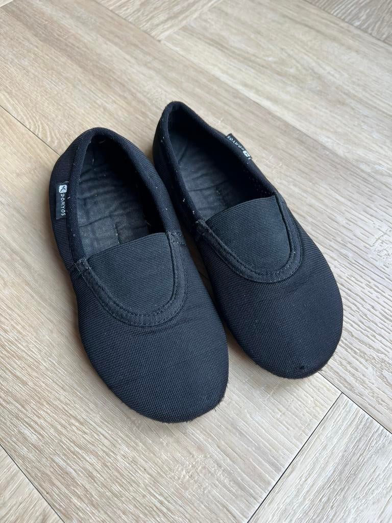 Turn/ballet/gym schoen, zwart, mt 29 (20cm), Meisje, Sportschoenen, Ophalen of Verzenden, Domyos