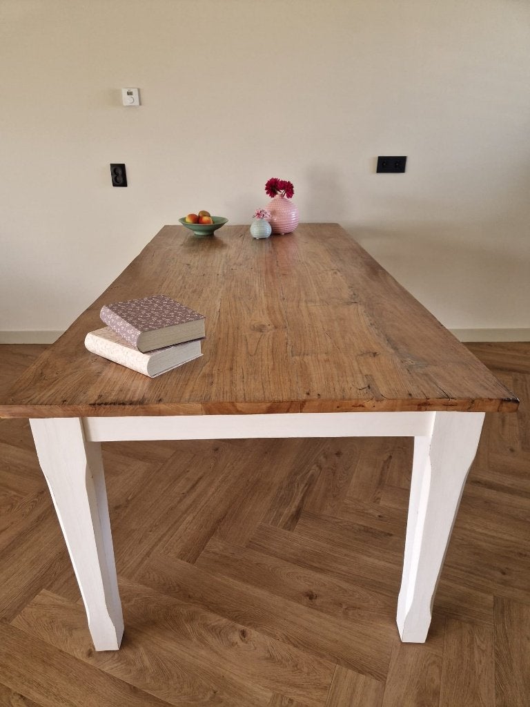 Robuuste landelijke eettafel in zeer nette staat. 200x100, Ophalen, Gebruikt, Teakhout, 200 cm of meer