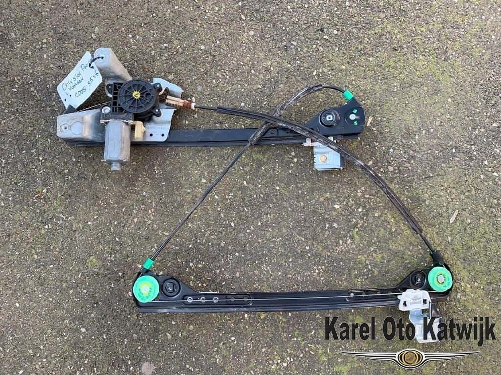 Raammechaniek links voor Chrysler Pacifica 3.5 V6 2005, Gebruikt, -, -, Ophalen of Verzenden