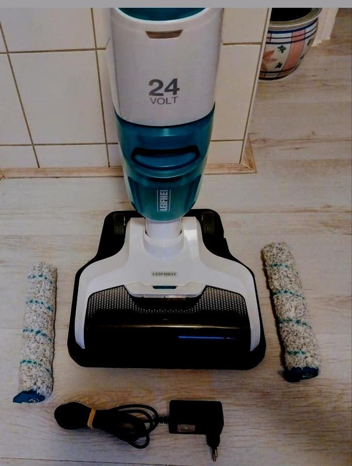Leifheit Regulus Aqua PowerVac 24V - Zo goed als nieuw, Ophalen of Verzenden, Zo goed als nieuw, Waterstofzuiger, Minder dan 1200 watt