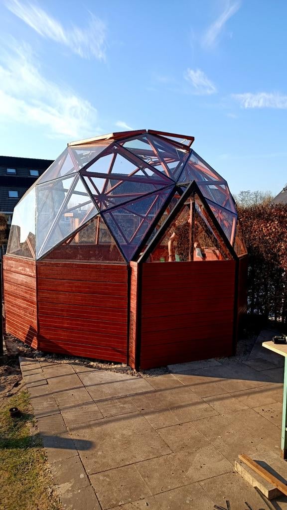 Kas Tuinkas Dome TE KOOP, Tuin en Terras, Tuinhuizen, 3 ramen of meer, Overige typen, Zo goed als nieuw, Met overkapping