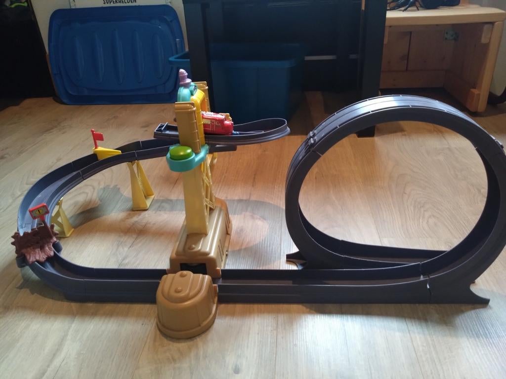 Chuggington Racebaan met looping en veel spoor., Racebaan, Zo goed als nieuw, Ophalen, Overige merken