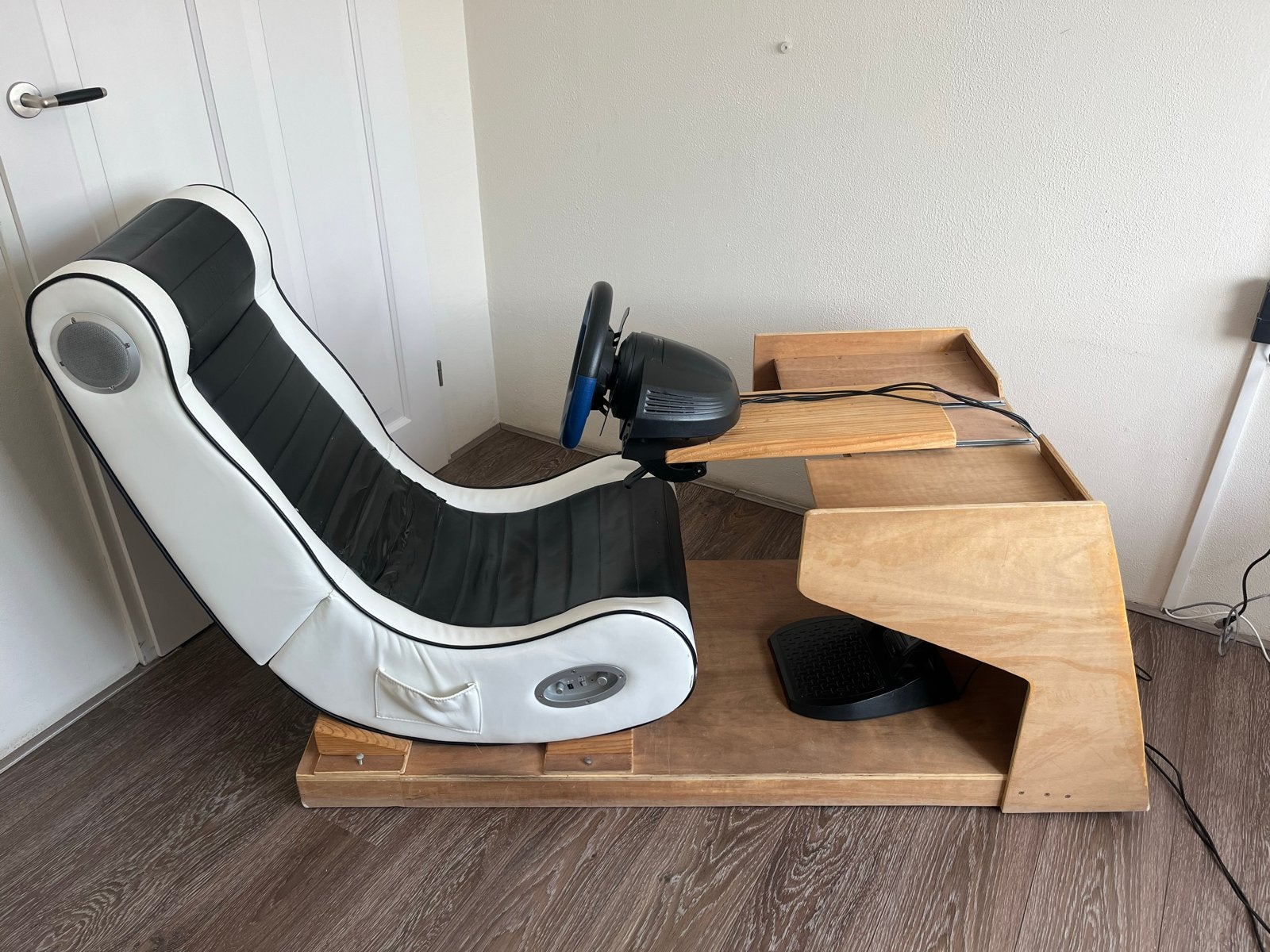 Handgemaakte Playseat met Thrustmaster T150 Stuur en Pedalen, Ophalen of Verzenden, Overige merken, Gebruikt