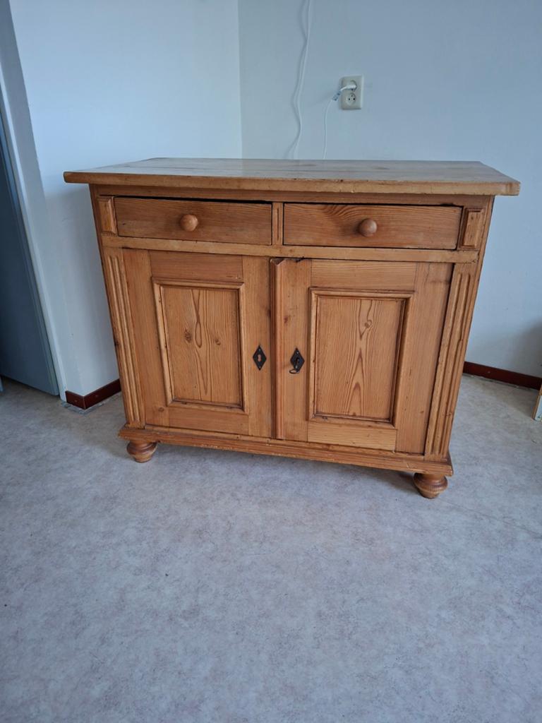 Oud grenen kastje / kast. Dressoir., Huis en Inrichting, Ophalen, Gebruikt, 25 tot 50 cm, 50 tot 100 cm