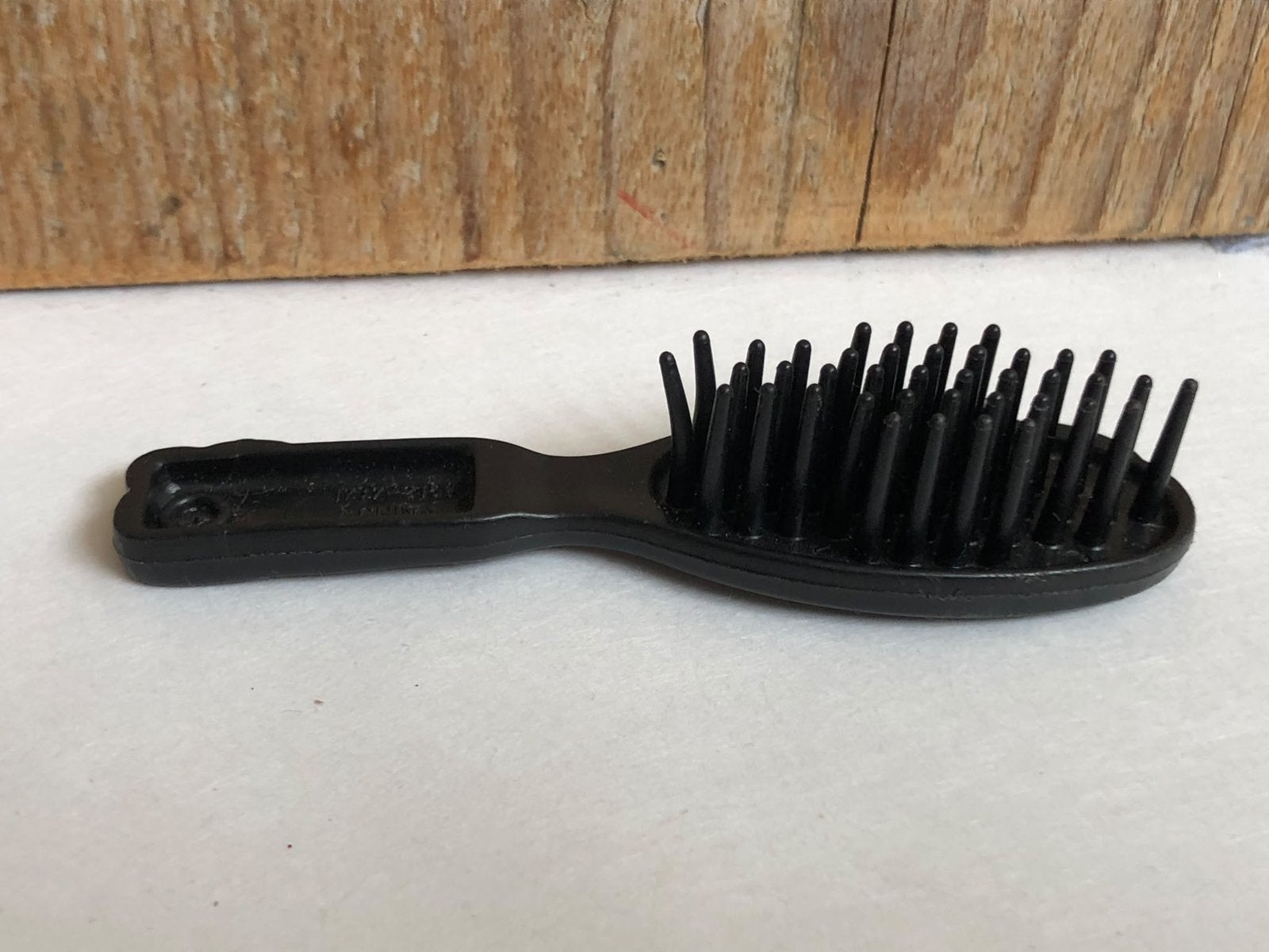 Zwarte schelp borstel Barbie, Ophalen of Verzenden, Zo goed als nieuw, Accessoires