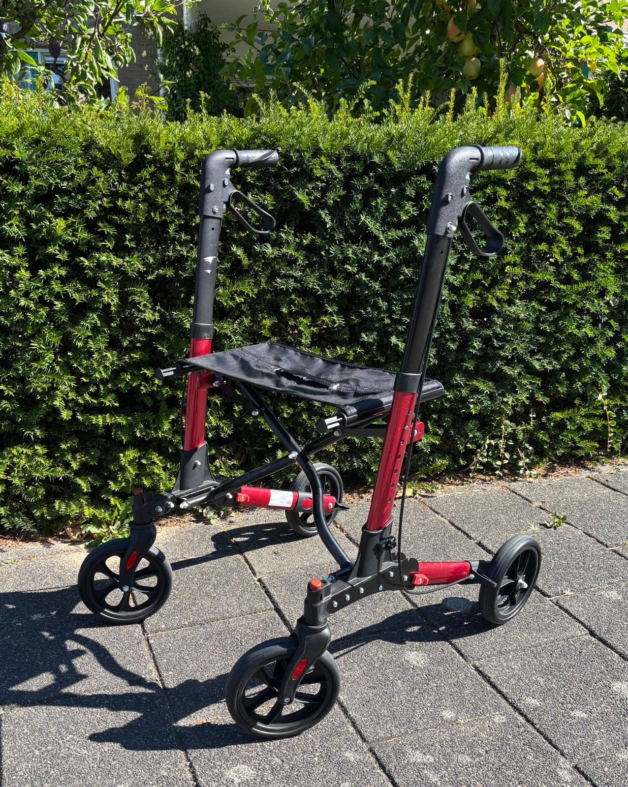 Rollator opvouwbaar lichtgewicht, Ophalen, Lichtgewicht, Zo goed als nieuw