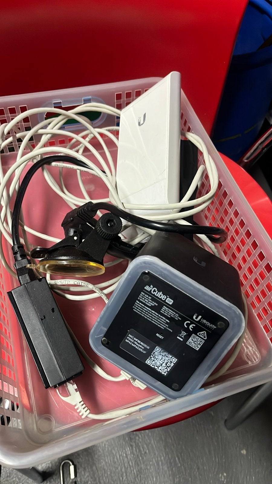 Ubiquiti Netwerkset: airCube ISP, NanoStation Loco M2 + PoE, Computers en Software, Ophalen of Verzenden, Gebruikt, Router