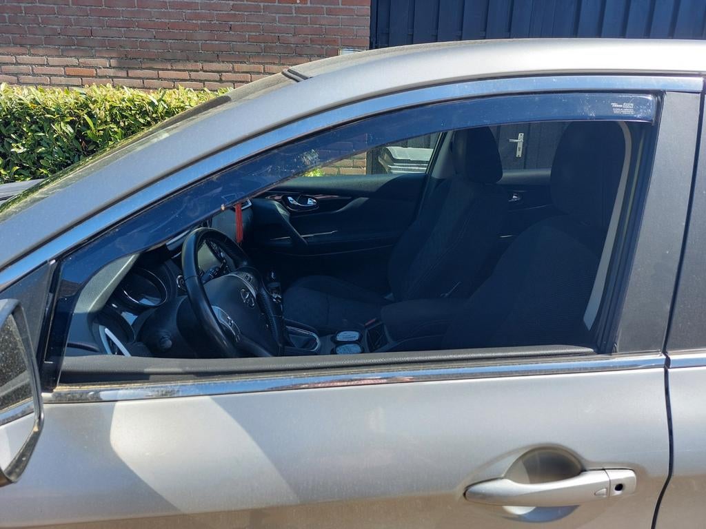 Raamwindgeleiders Nissan Qashqai (11-2013 - heden), Auto-onderdelen, Ophalen, Gebruikt, Nissan