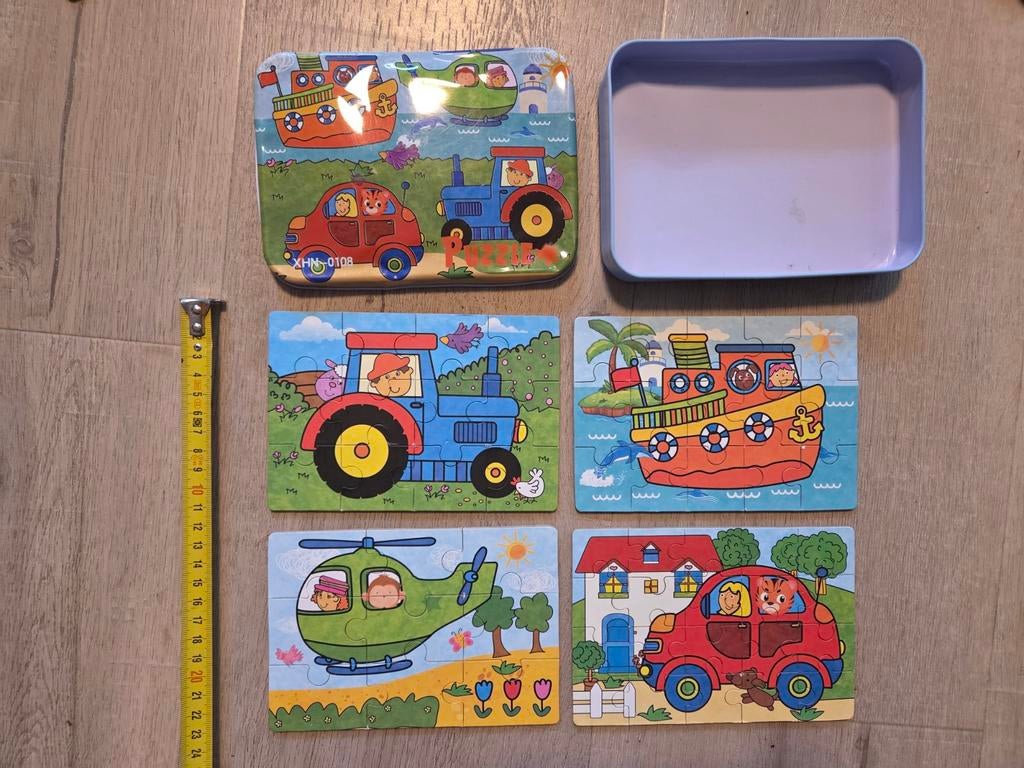 Leuke blikje met 4 puzzels (9, 12, 15, 20 stukjes), Ophalen of Verzenden, 10 tot 50 stukjes, Gebruikt, 2 tot 4 jaar