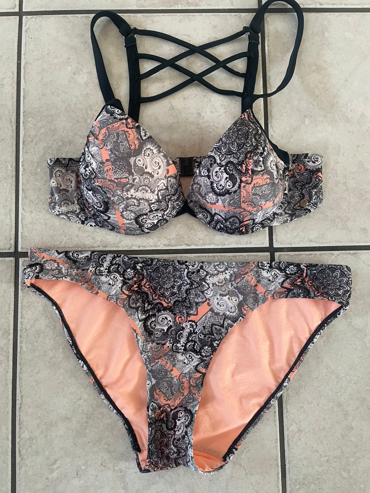 The Sylvie collection Hunkemoller bikini, Kleding | Dames, Overige kleuren, Ophalen of Verzenden, Zo goed als nieuw, Bikini