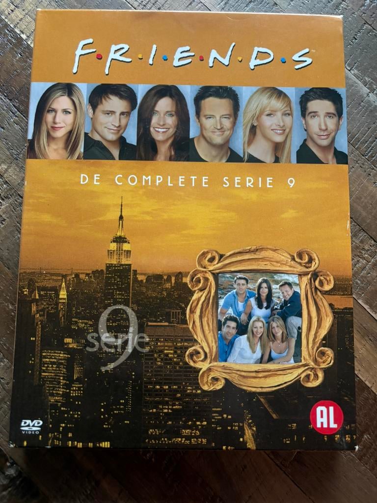 Friends complete serie 9, Alle leeftijden, Ophalen, Zo goed als nieuw, Komedie