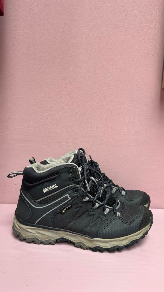 Meindl kinder wandelschoenen maat 33 - Beversport, Ophalen of Verzenden, Gebruikt, Schoenen