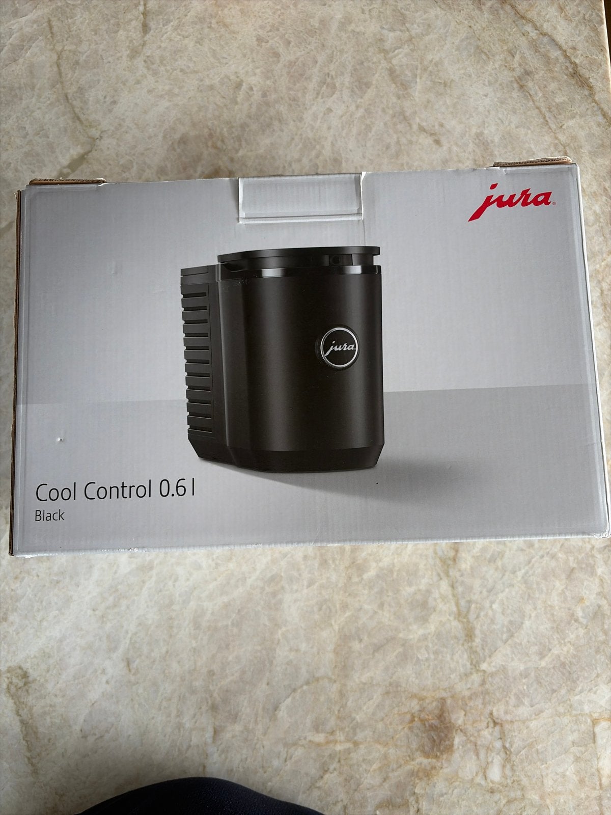 Jura Cool Control 0.6 l Zwart - Melkkoeler voor Koffiemachin, Overige typen, Ophalen of Verzenden, Zo goed als nieuw, Combi