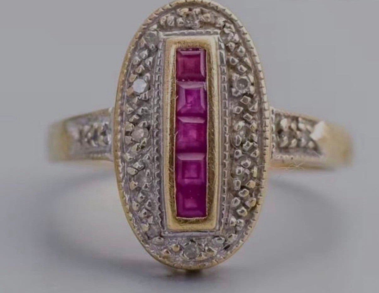 UIT ERFENIS GOUDEN ART DECO RING MET 5 ROBIJNEN EN DIAMANTEN, Sieraden, Tassen en Uiterlijk, Antieke sieraden, Ophalen of Verzenden