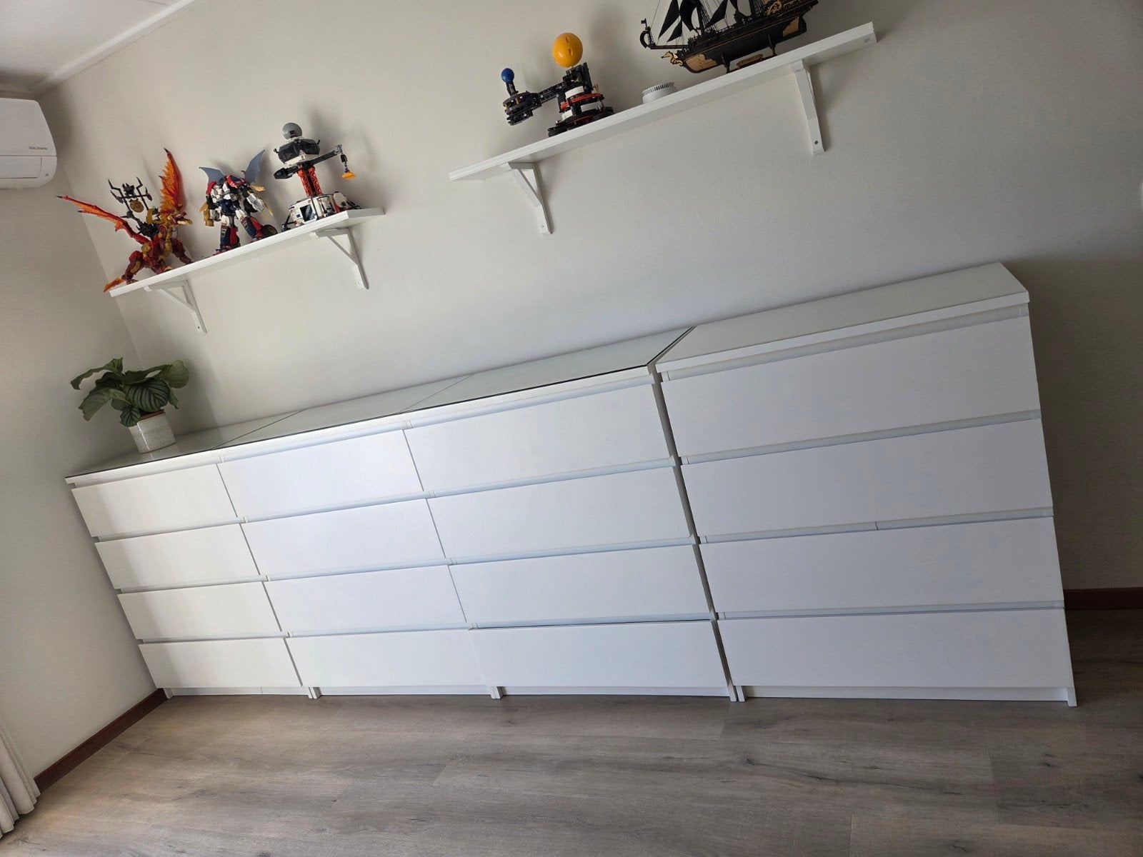 IKEA Malm ladekasten met lades en een glasplaat bovenop, Ophalen, Gebruikt, IKEA Modern, 50 tot 100 cm