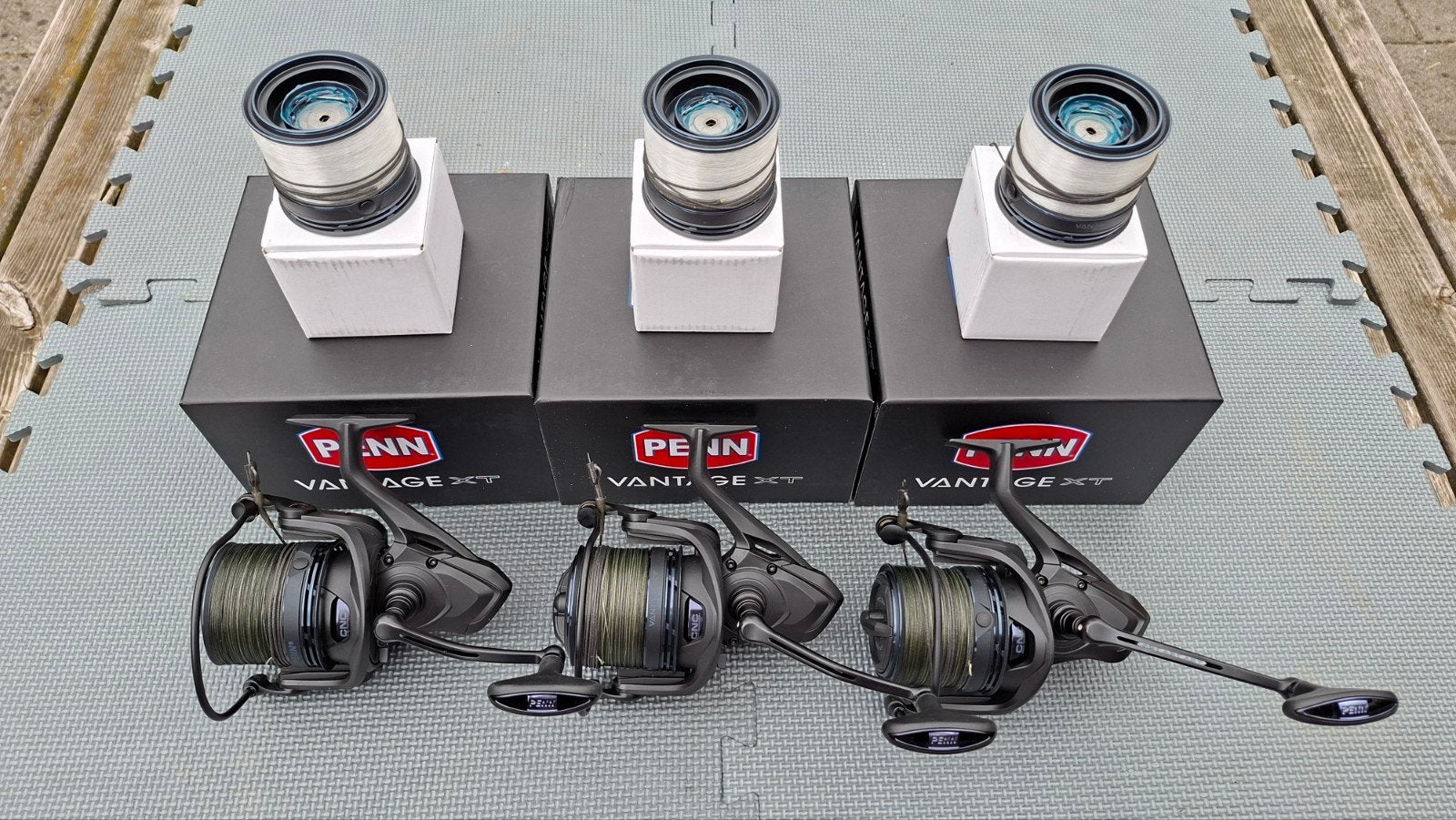 3x Penn Vantage XT 7000 molens in absolute nieuwstaat, Ophalen of Verzenden, Zo goed als nieuw, Molen