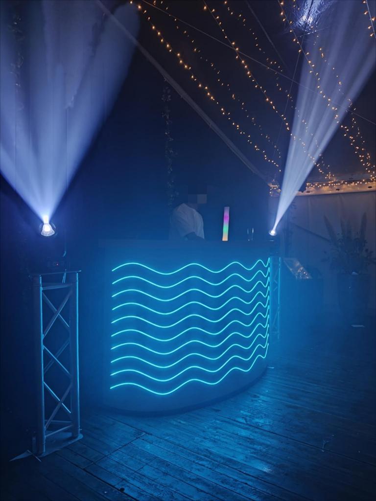 Uniek DJ meubel met instelbaar kleurenpatroon, Ophalen of Verzenden