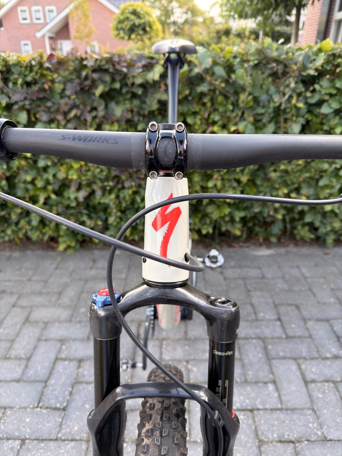 Foto 2 van S-Works Epic Carbon| L |GX AXS|XT|RockShox Ultimate Brain