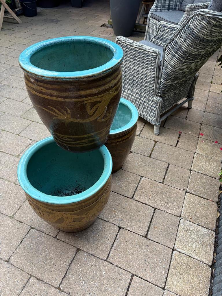Set van 3 traditionele Ryū Mizubachi waterpotten., Tuin en Terras, Steen, Gebruikt, Minder dan 60 cm, Rond