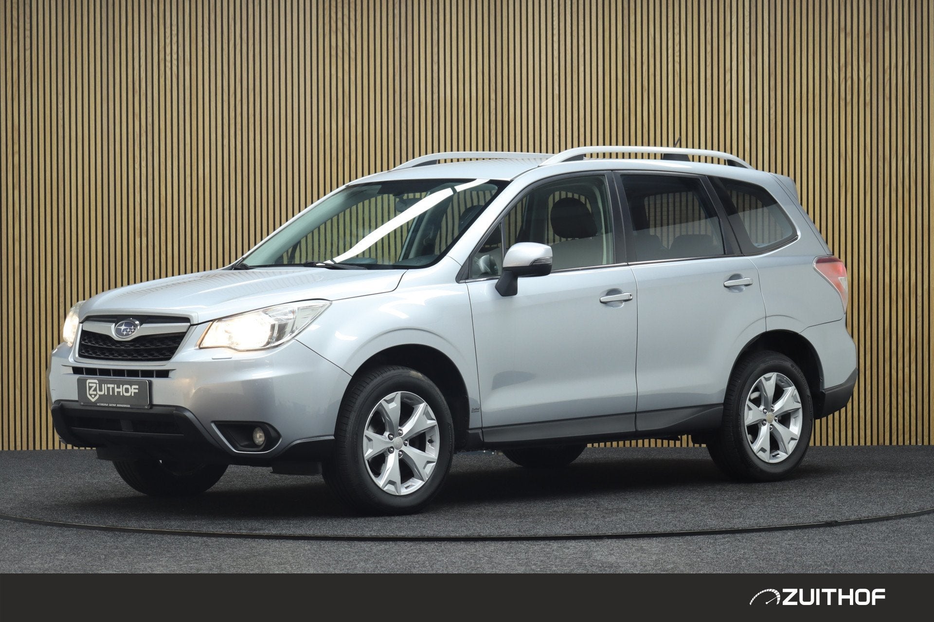 Subaru Forester 2.0 Luxury | Cruise Control | Bluetooth | Tr, Auto's, 15 km/l, Zwart, 4 cilinders, Bedrijf