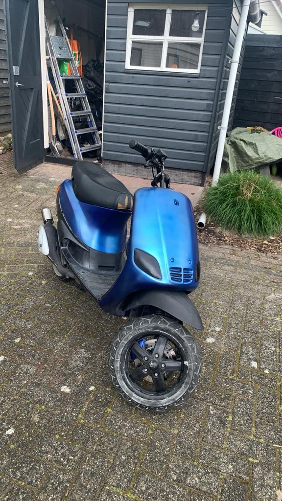 Frisse type 3, Fietsen en Brommers, Scooters | Vespa, Ophalen, Zo goed als nieuw, Tweetakt, Overige modellen
