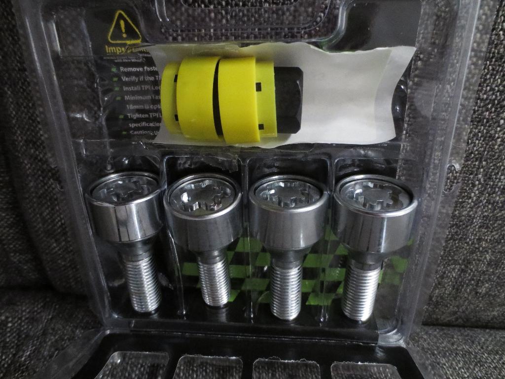✅ M12x1.50 TPI Velgsloten / Anti diefstal locks 28mm Bout, Ophalen of Verzenden, Nieuw