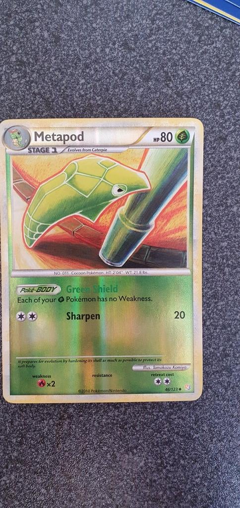 Metapod 46/123 reverse holo pokemon kaart, Ophalen of Verzenden, Zo goed als nieuw