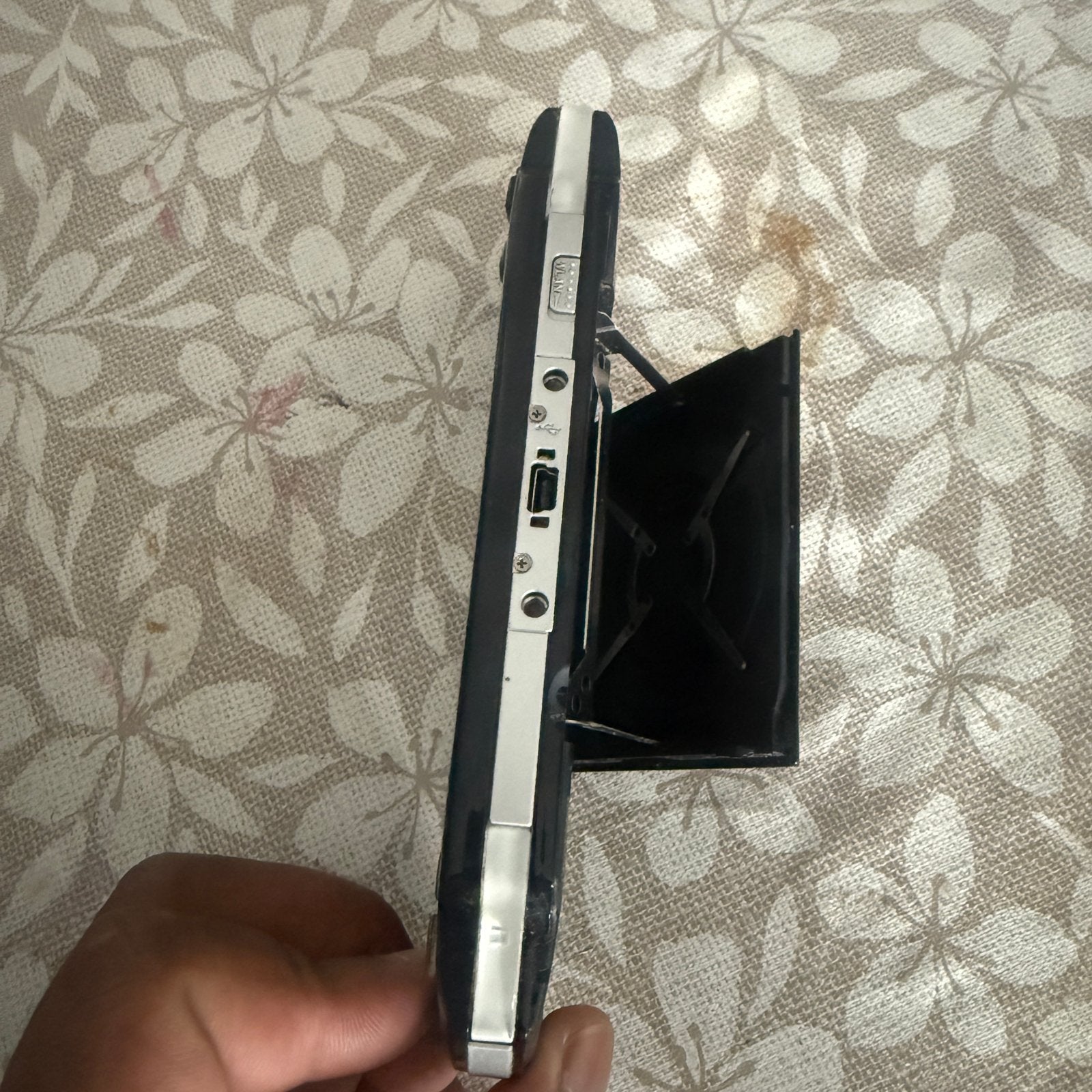Sony PSP 3004 Zonder Batterij - Werkt Niet, Spelcomputers en Games, Ophalen, Niet werkend, Zwart, PSP 3000