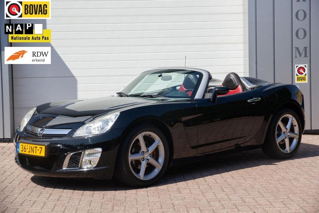 Opel GT 2.0 Turbo NL-Auto 1e Eigenaar, Auto's, Opel, 1998 cc, Achterwielaandrijving, Gebruikt, 264 pk