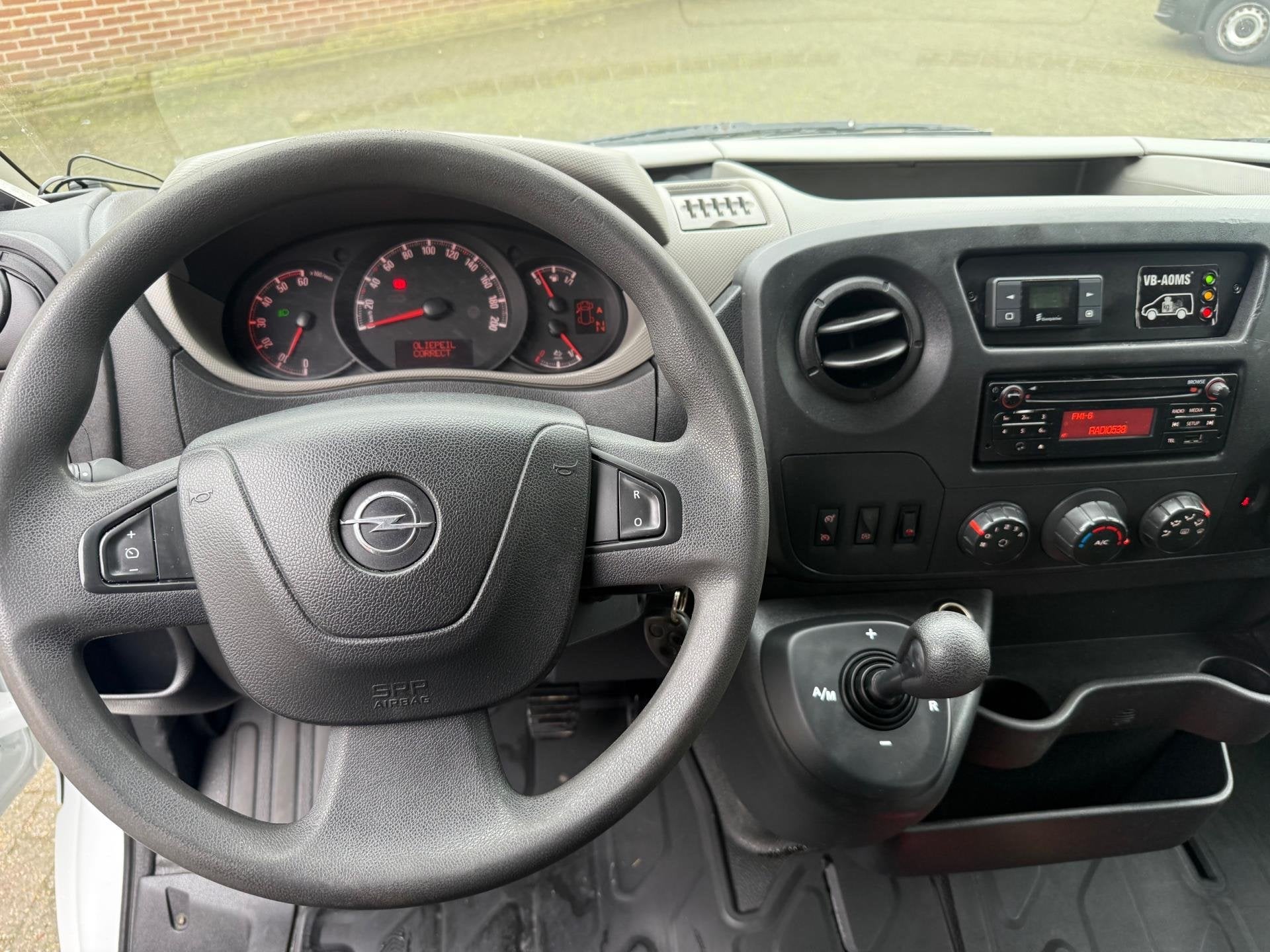 Opel Movano